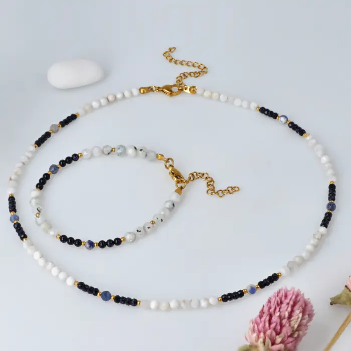 Naszyjnik Choker z Kamieniem księżycowym, Sodalitem, Nocą Kairu